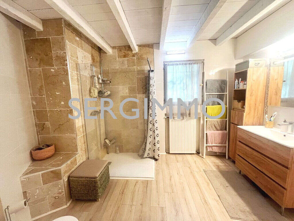 Maison à MONTAUROUX