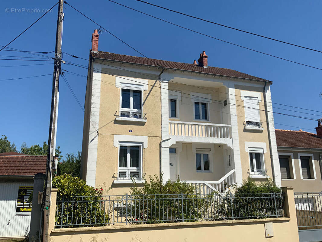 Maison à LE CREUSOT