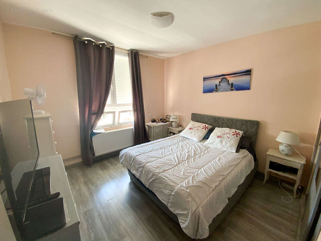 Maison à LE CREUSOT