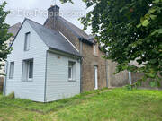 Maison à SAINT-DENIS-DE-GASTINES