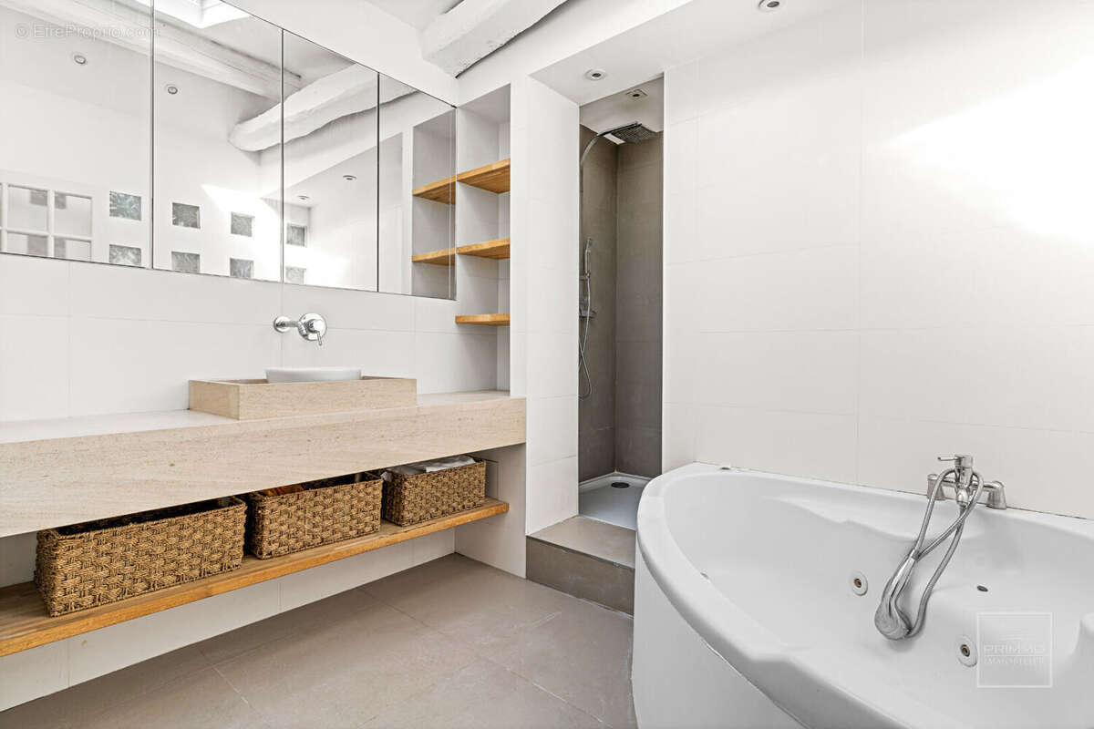 Maison à LES CHERES