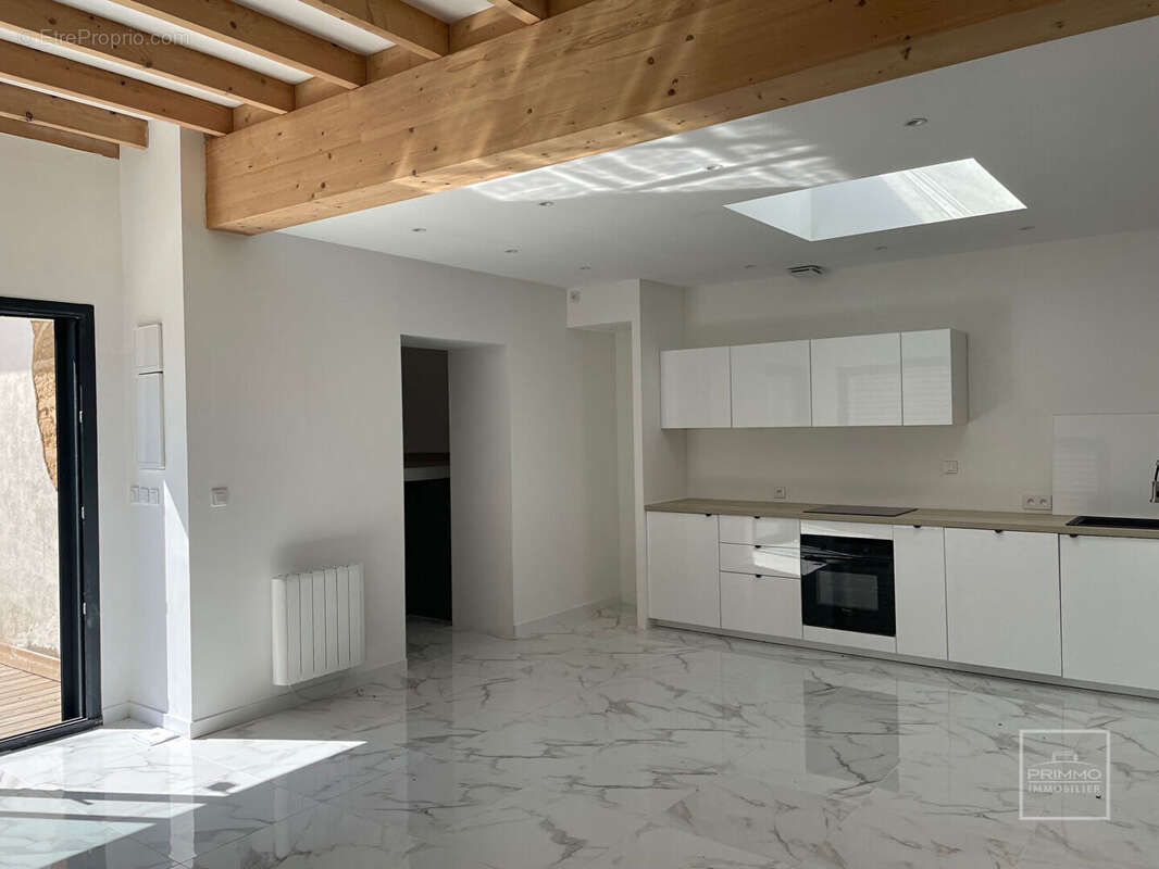 Maison à LES CHERES