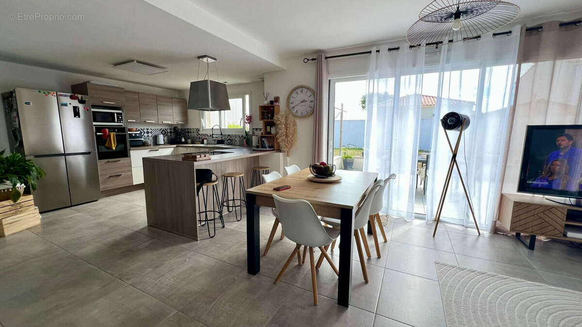 Maison à LA PLAINE-SUR-MER