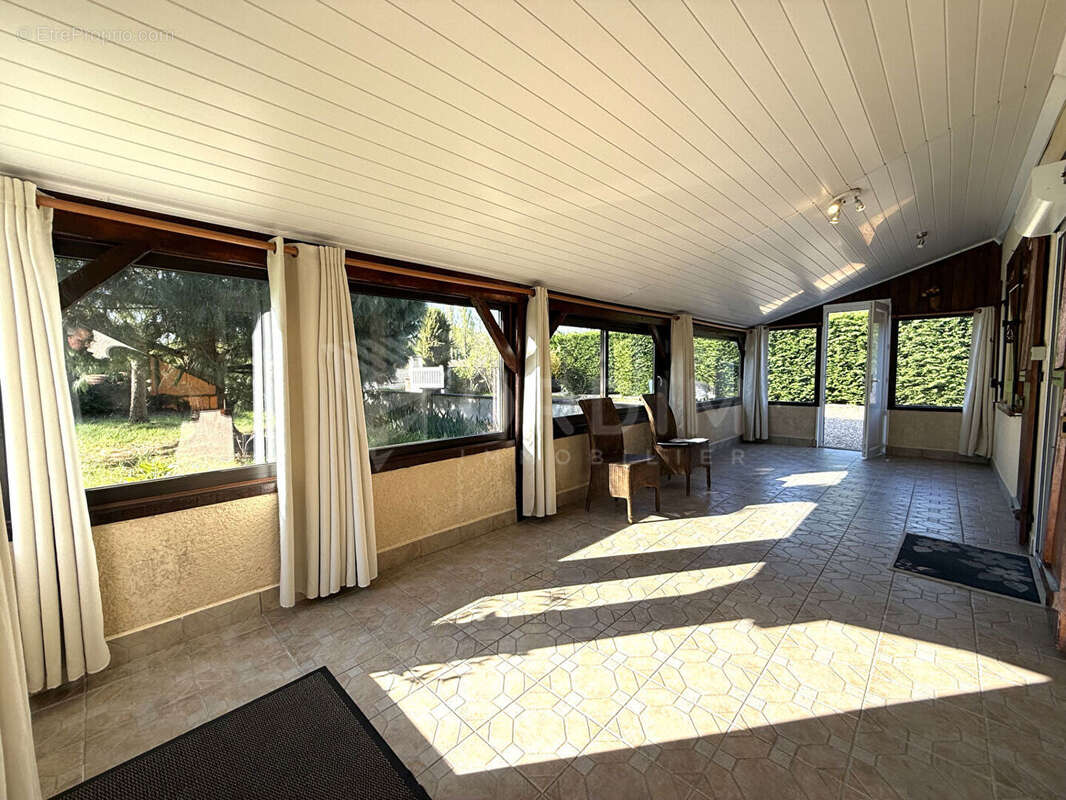 Maison à POUILLY-SUR-LOIRE