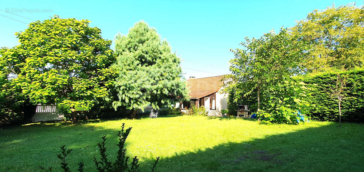 Maison à POUILLY-SUR-LOIRE