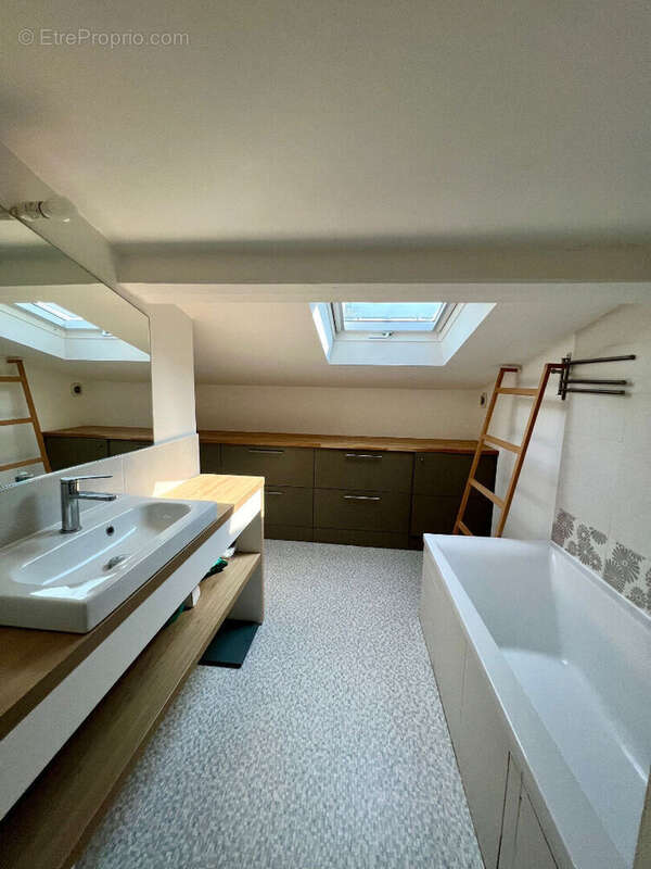 Maison à ROCHECORBON