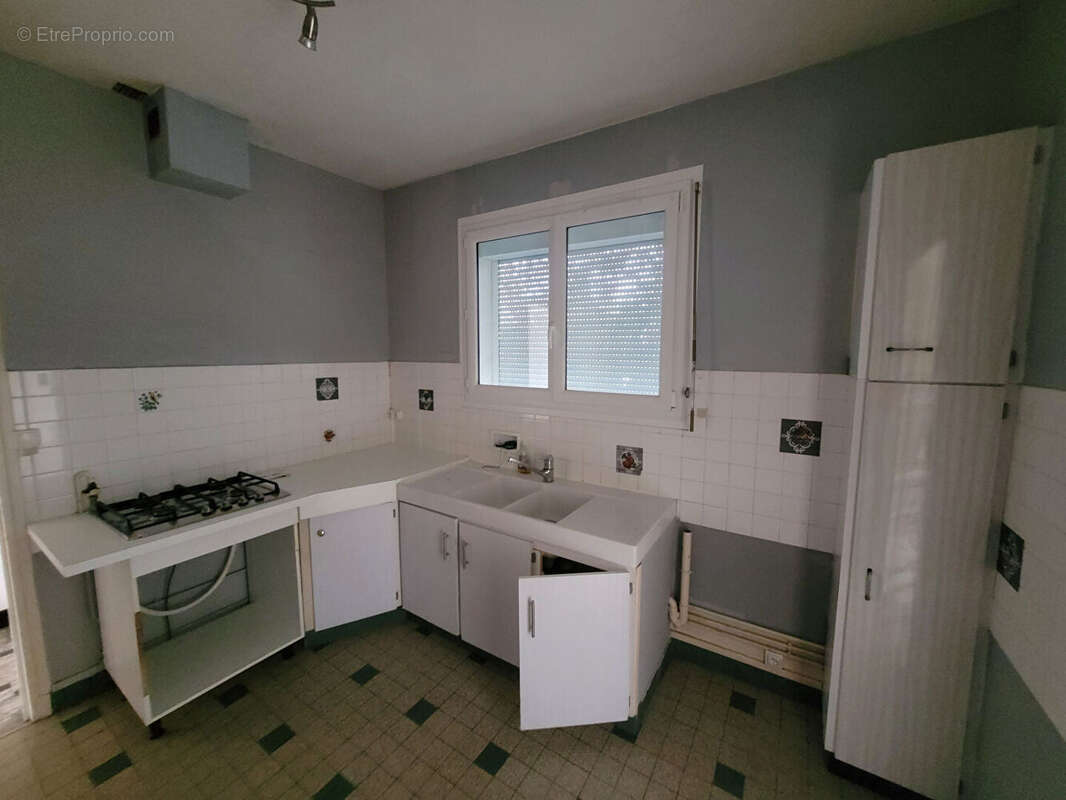 Maison à FLEURY-LES-AUBRAIS