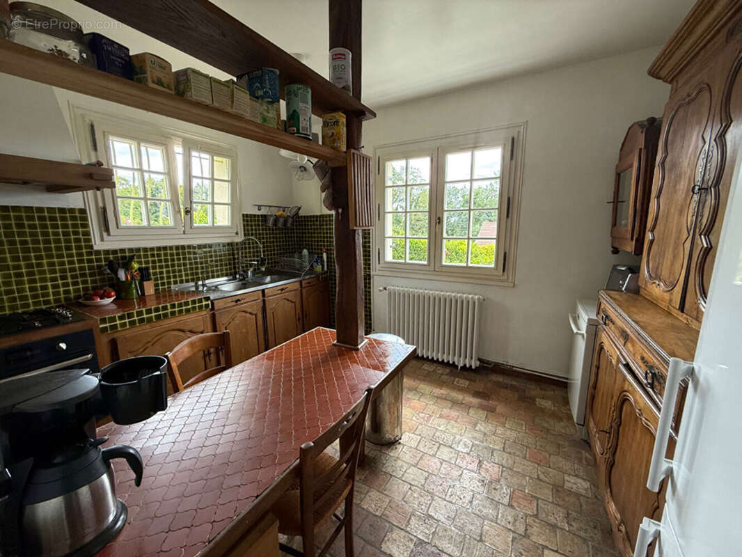 Maison à MEZY-SUR-SEINE