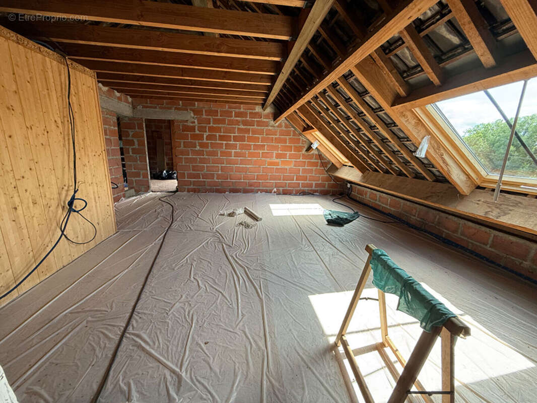 Maison à MEZY-SUR-SEINE