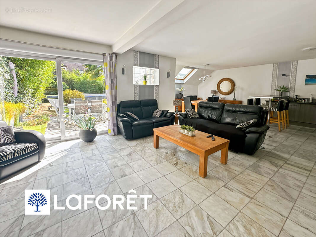 Maison à MORSANG-SUR-ORGE