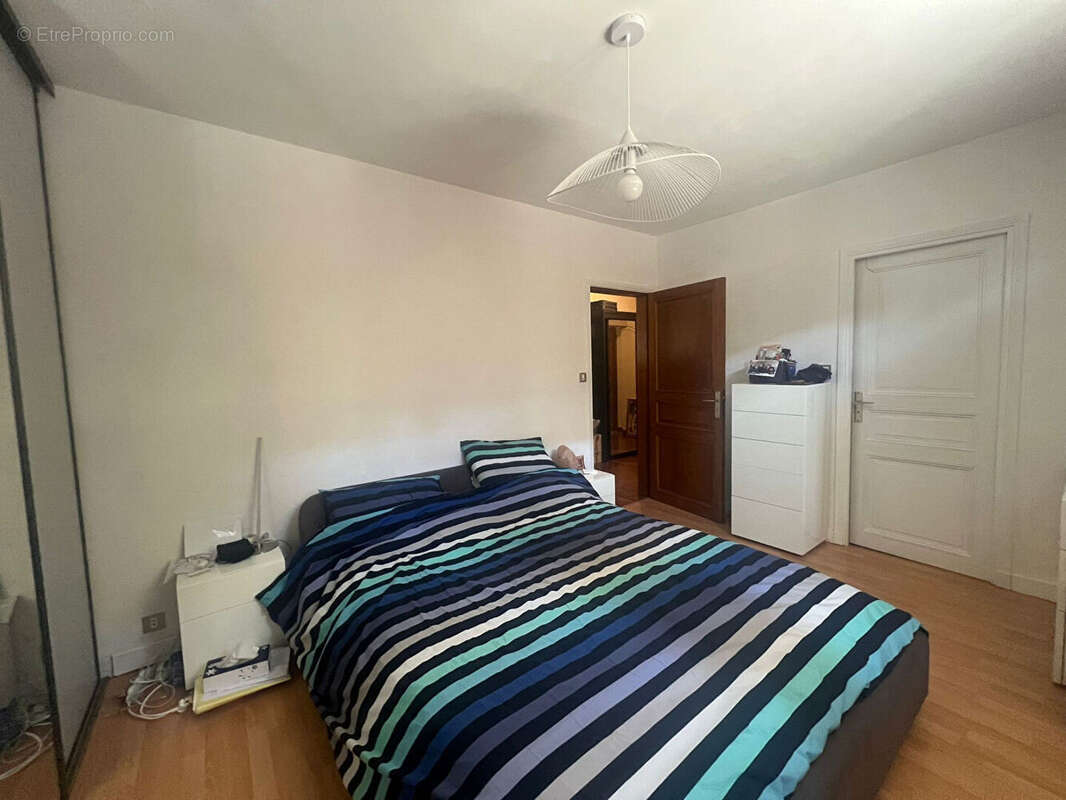 Maison à PERIGNAT-SUR-ALLIER