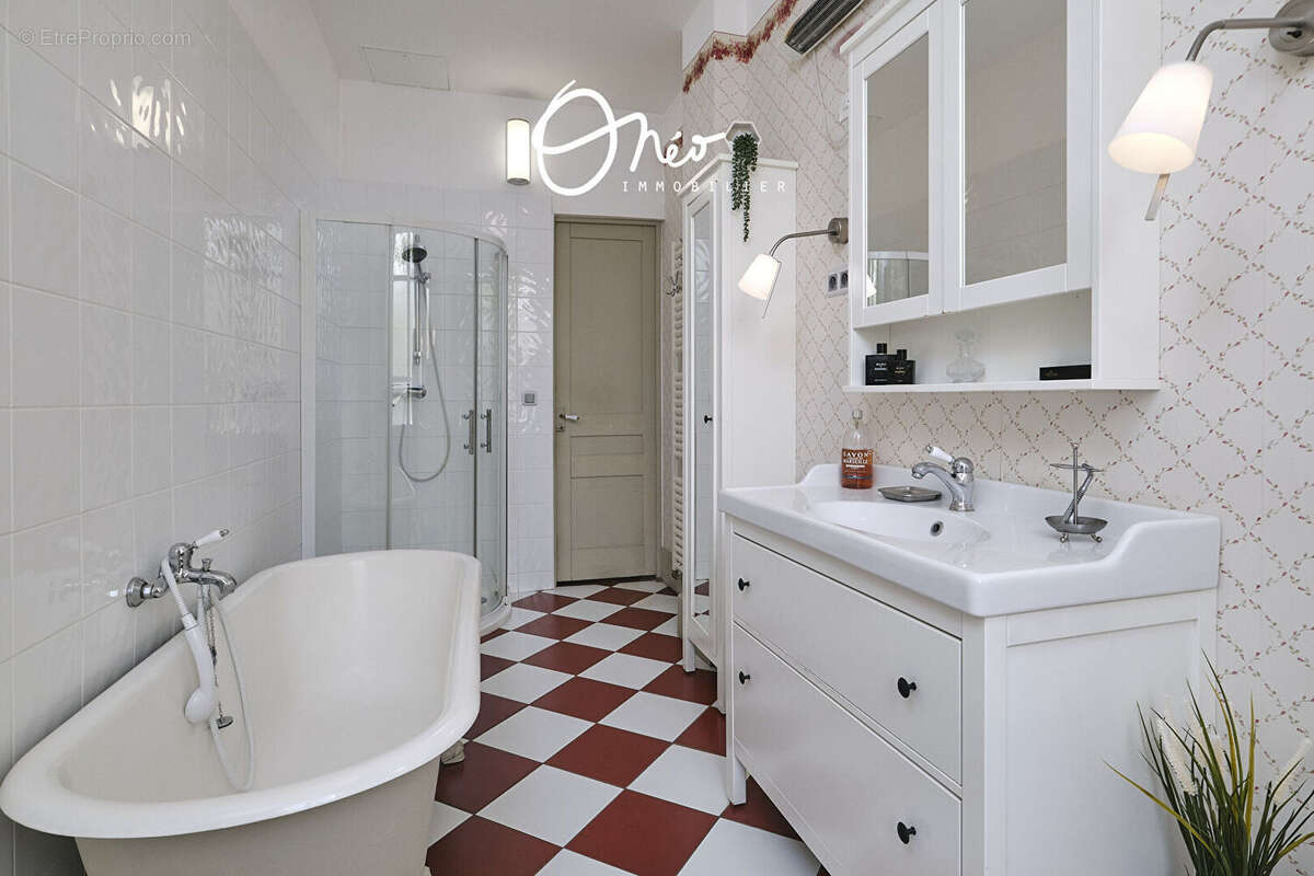 Maison à SAINT-SYMPHORIEN-D&#039;OZON