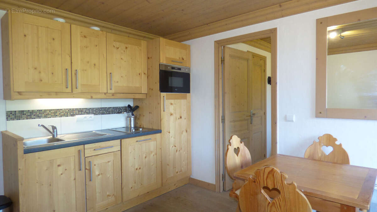 Appartement à LES ALLUES