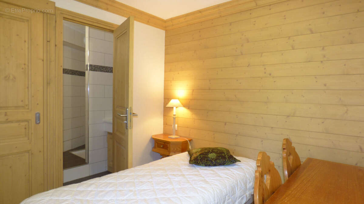 Appartement à LES ALLUES