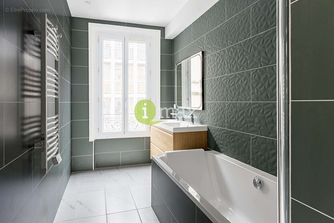 Appartement à CLICHY