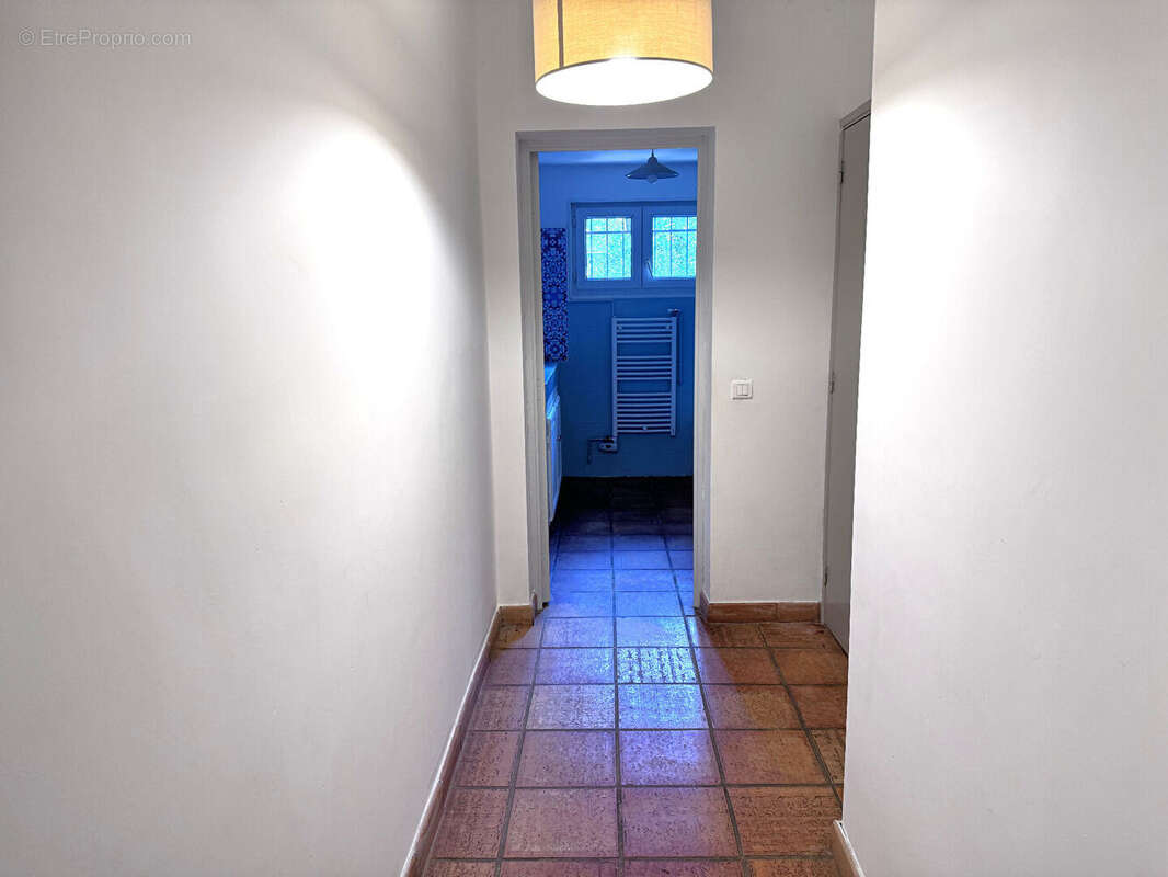 Maison à VILLENEUVE-LES-AVIGNON