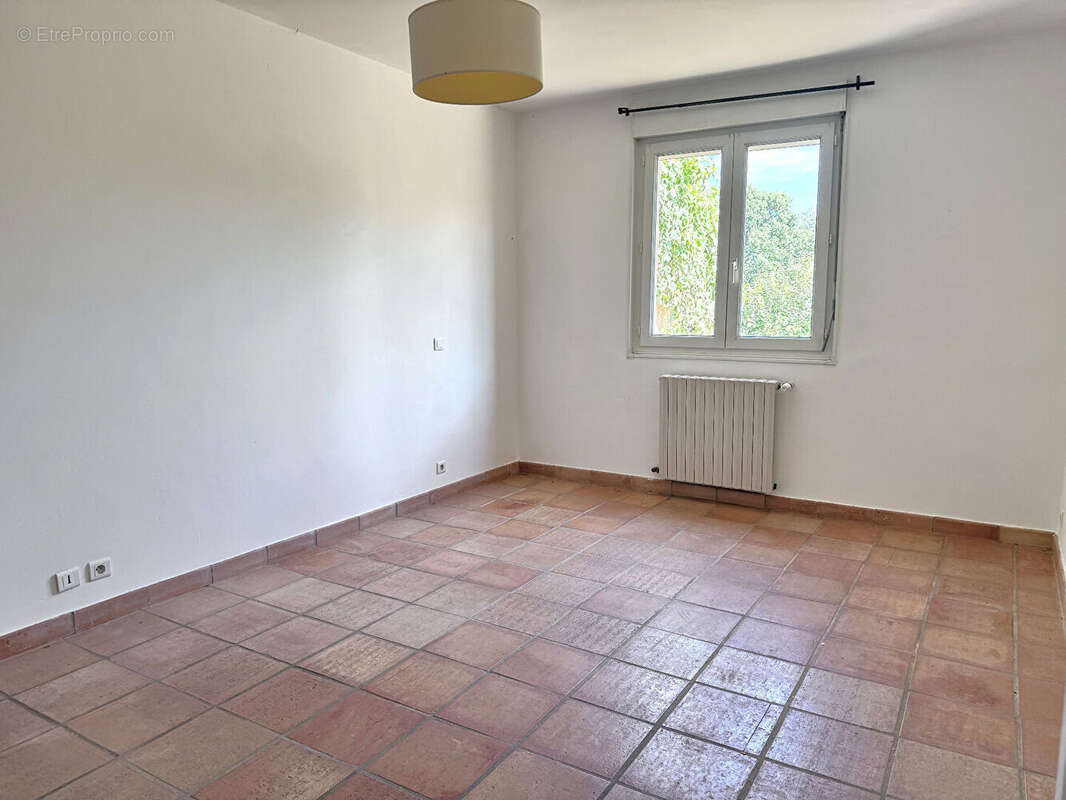 Maison à VILLENEUVE-LES-AVIGNON