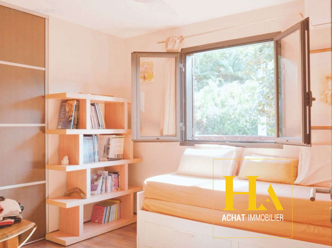 Maison à LES AVIRONS