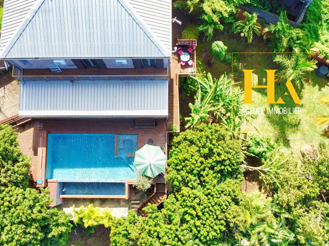 Maison à LES AVIRONS