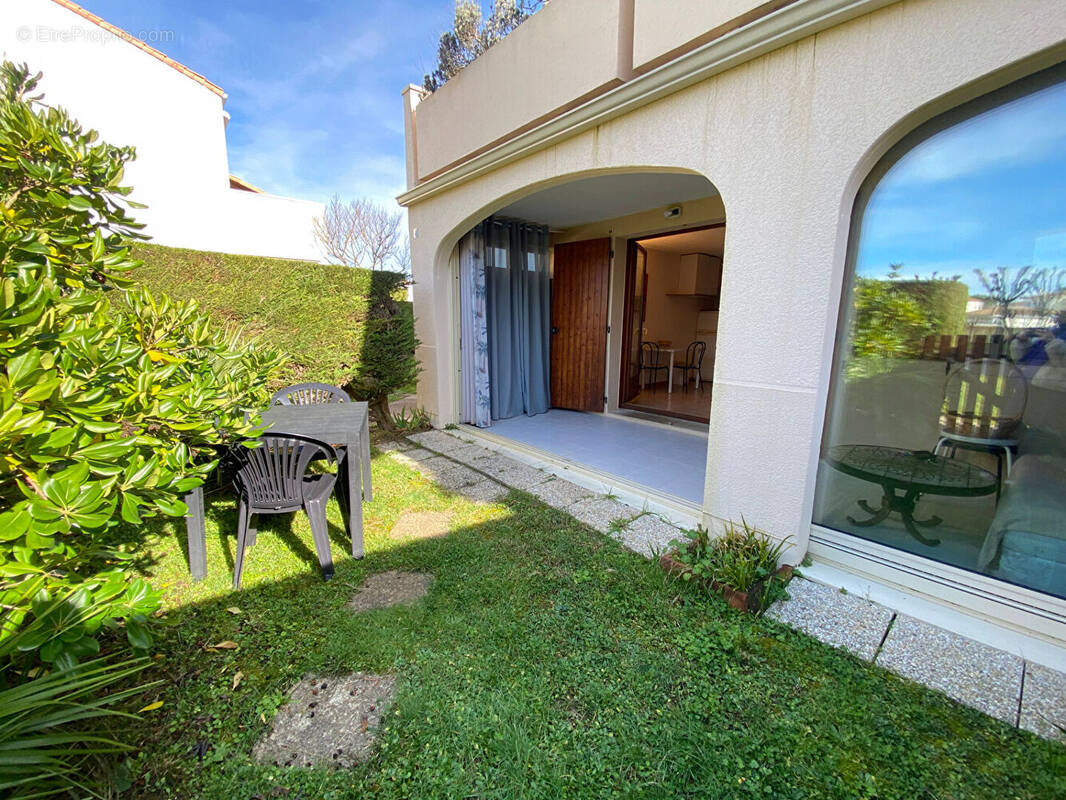 Appartement à VAUX-SUR-MER