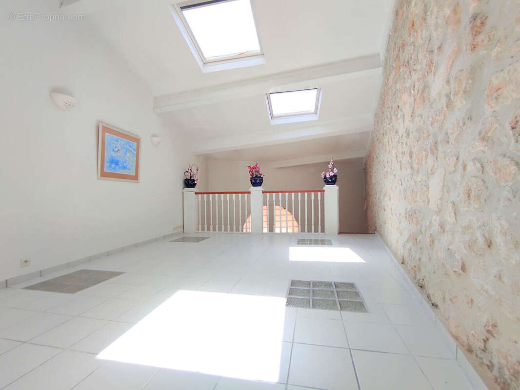 Maison à ROQUEFORT-DES-CORBIERES