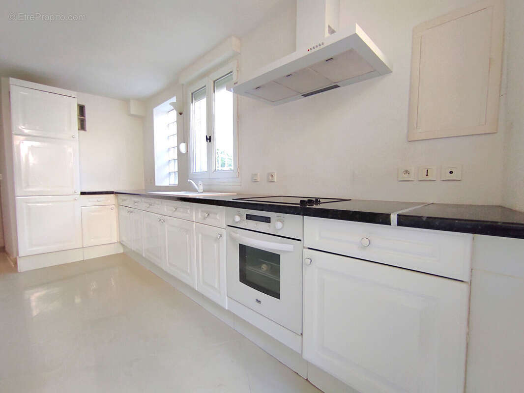 Maison à ROQUEFORT-DES-CORBIERES