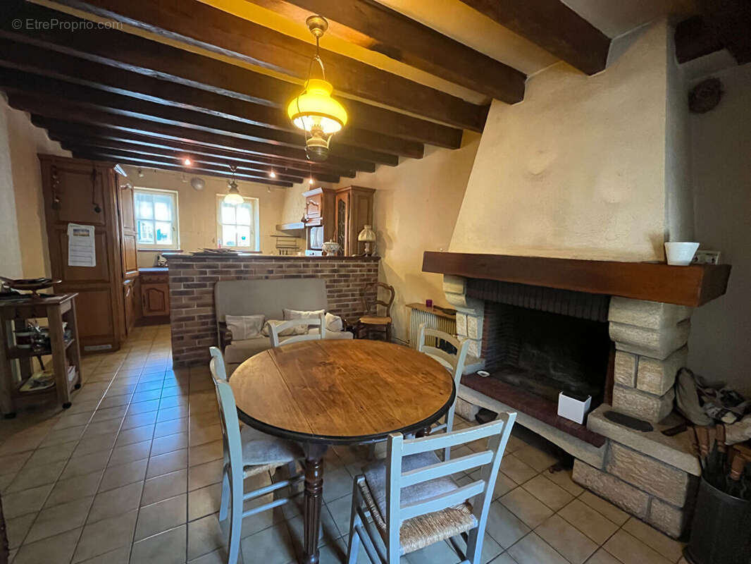 Maison à HENRICHEMONT