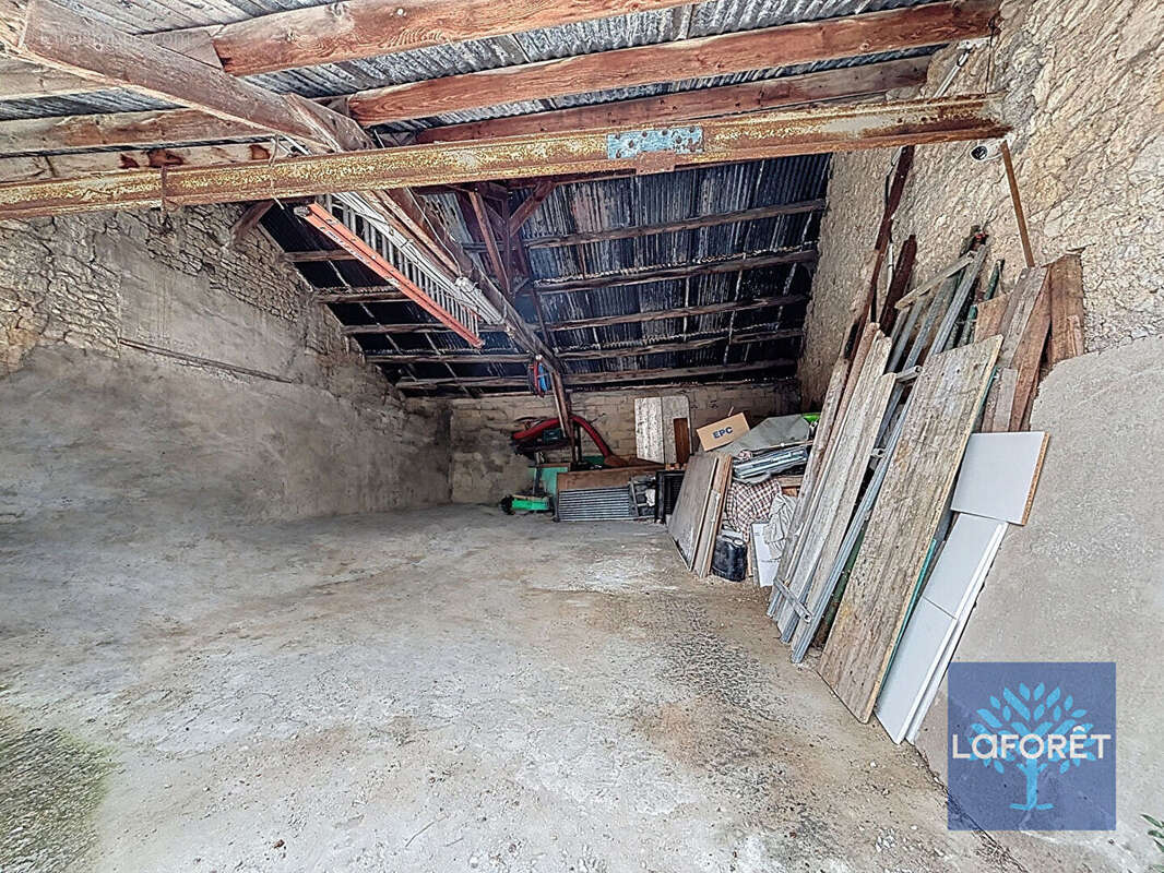 Maison à SERAINCOURT