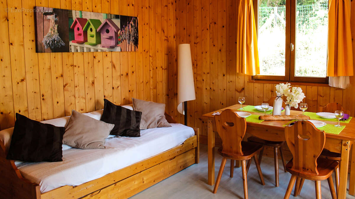 Maison à MIRABEL-AUX-BARONNIES