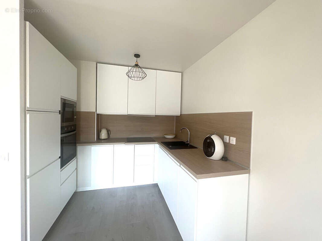 Appartement à SARTROUVILLE