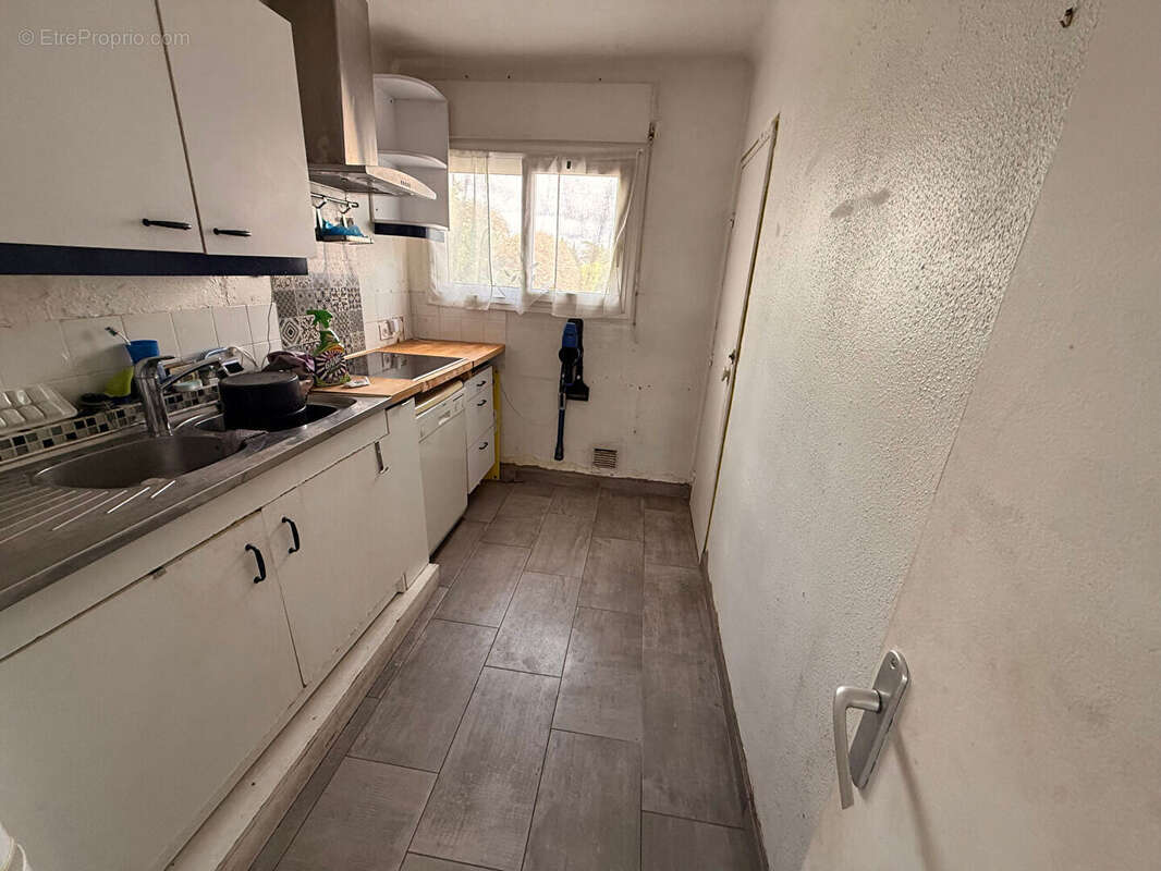 Appartement à SARTROUVILLE