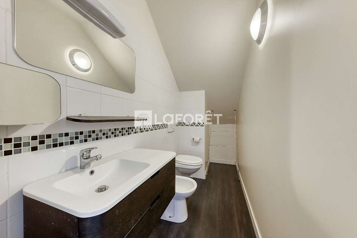 Appartement à OZOIR-LA-FERRIERE