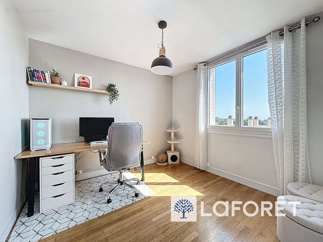 Appartement à CHAMPAGNE-AU-MONT-D&#039;OR