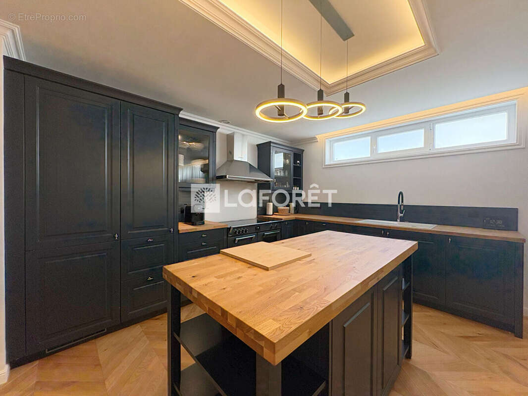 Appartement à CORBEIL-ESSONNES