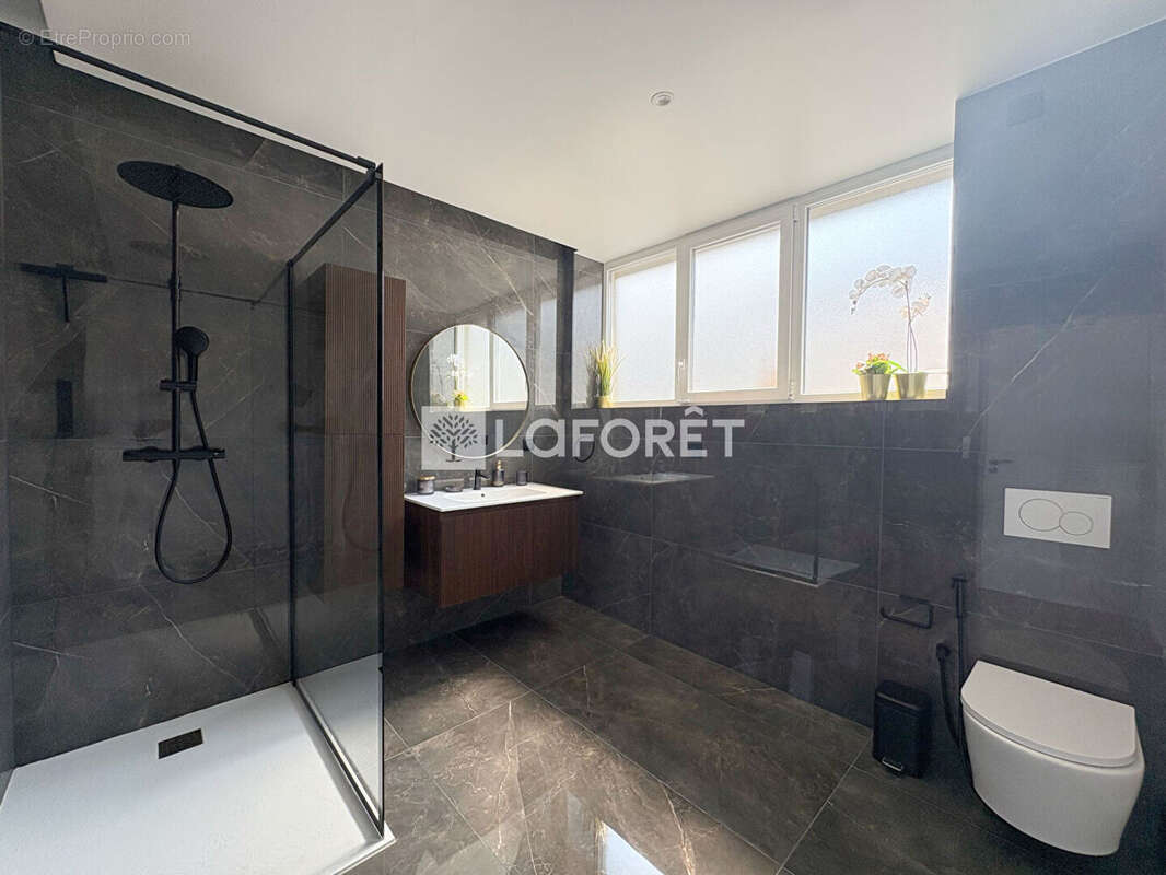 Appartement à CORBEIL-ESSONNES