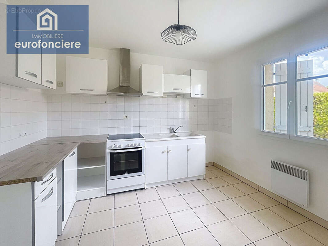 Maison à CRENEY-PRES-TROYES