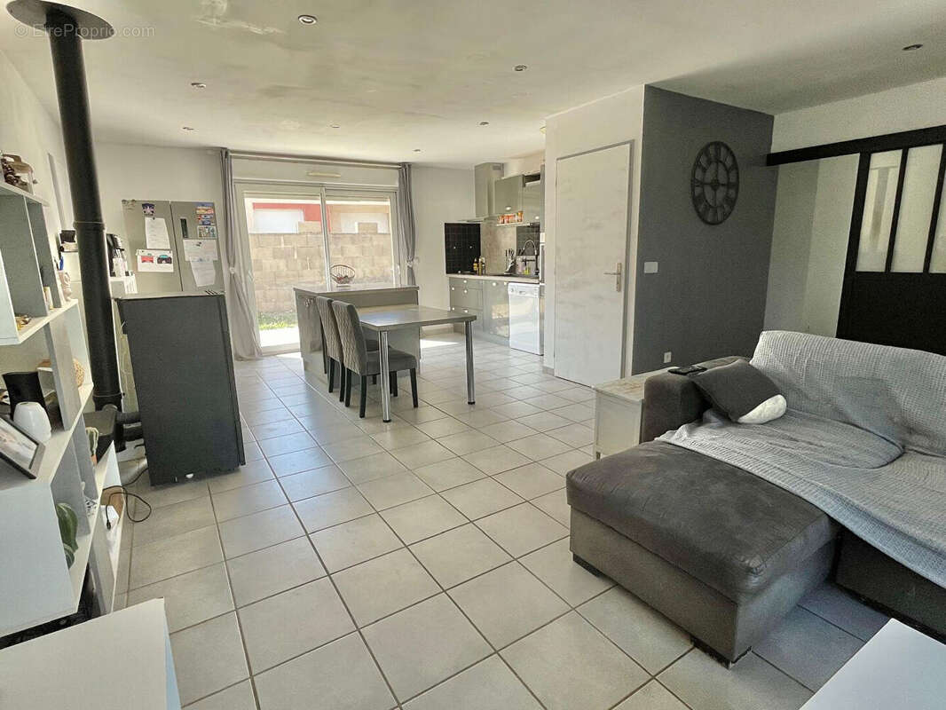 Maison à MONTALIEU-VERCIEU