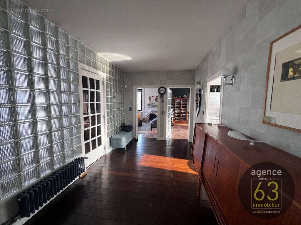 Maison à CLERMONT-FERRAND