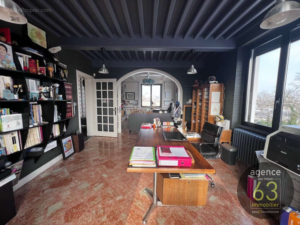 Maison à CLERMONT-FERRAND