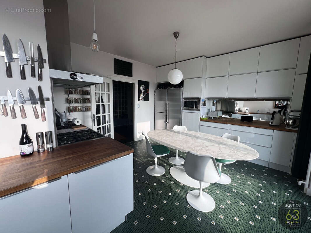 Maison à CLERMONT-FERRAND