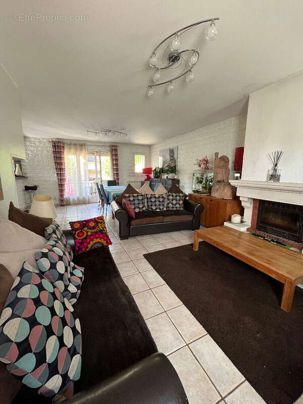 Maison à VILLEMOMBLE