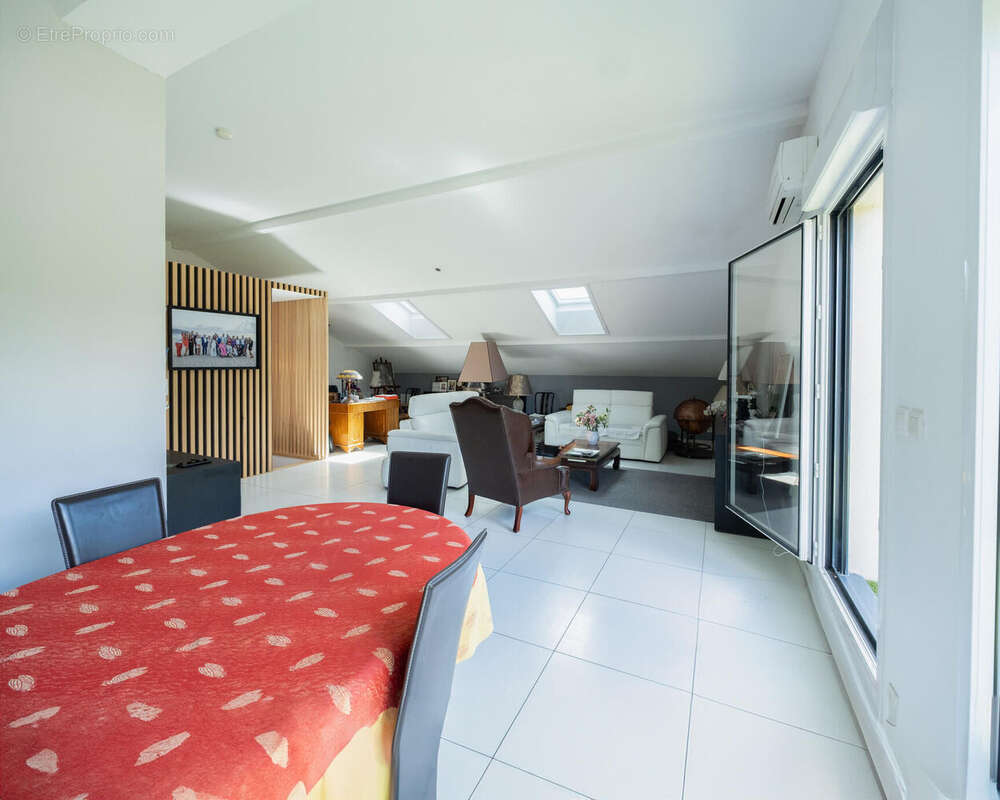 Photo 7 - Appartement à BRIGNAIS