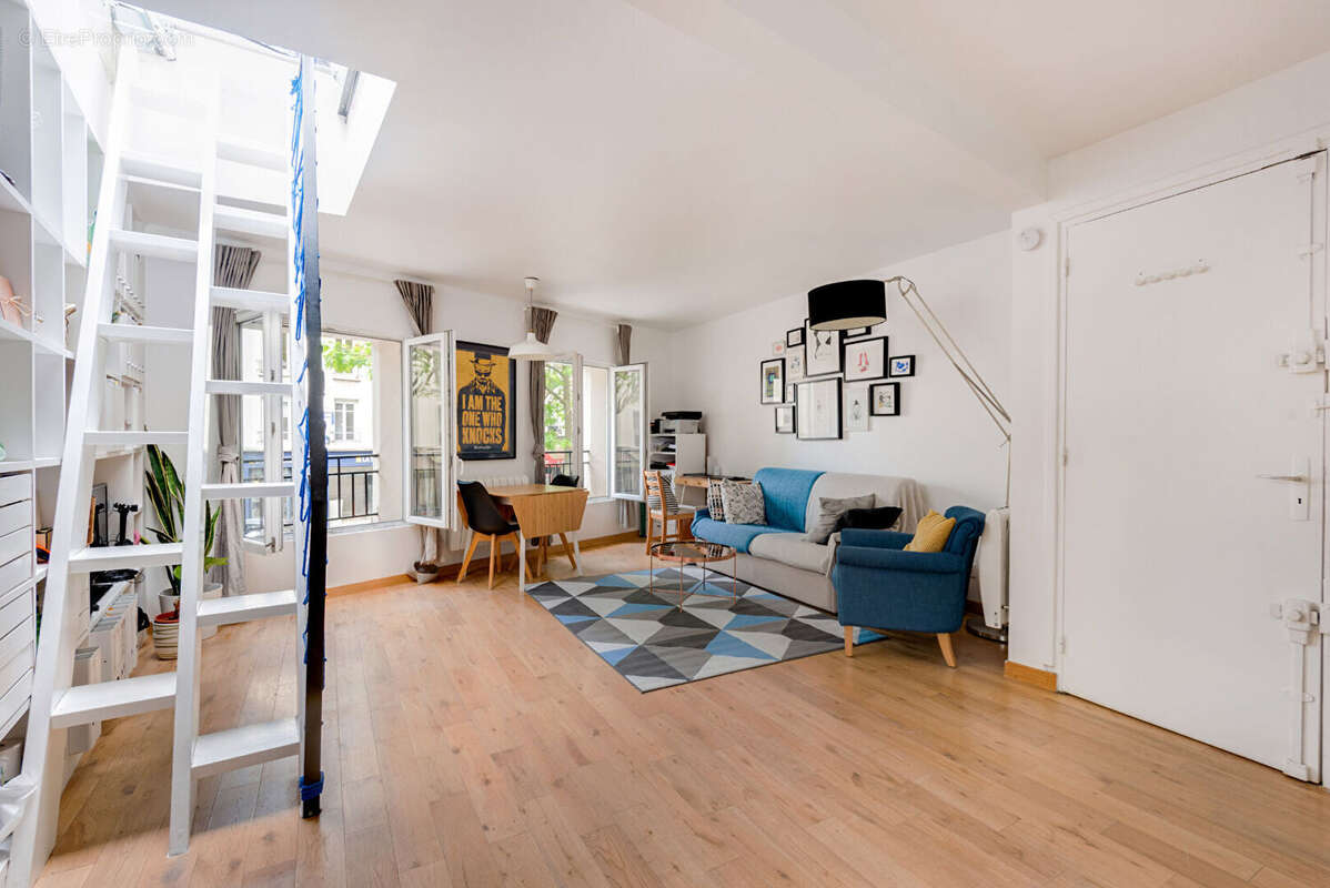 Appartement à PARIS-12E