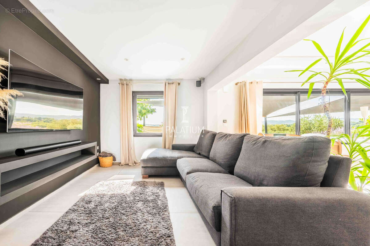 Maison à PIERREVERT