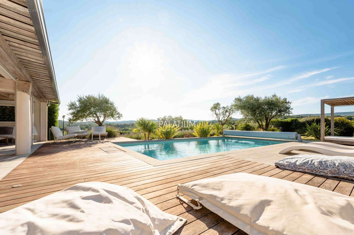 Maison à PIERREVERT