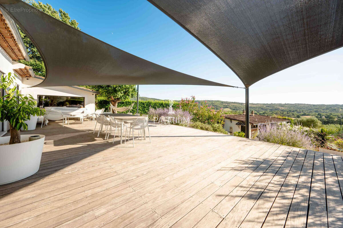 Maison à PIERREVERT