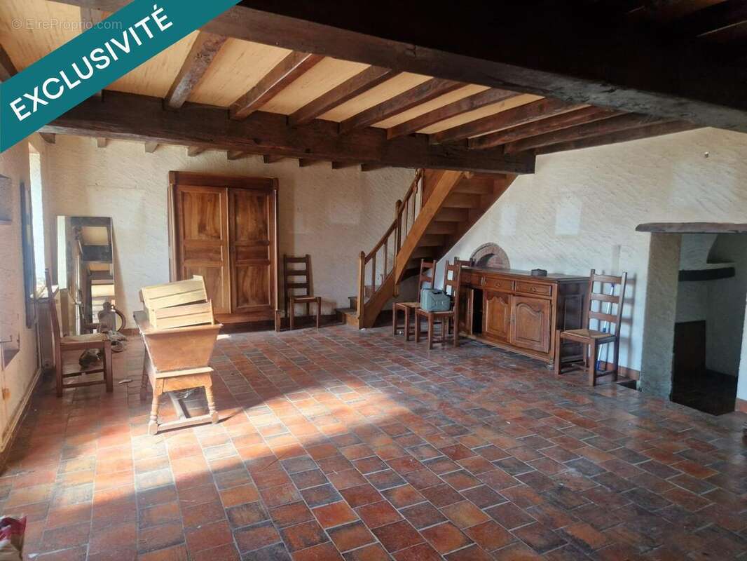 Photo 2 - Maison à COUTANSOUZE