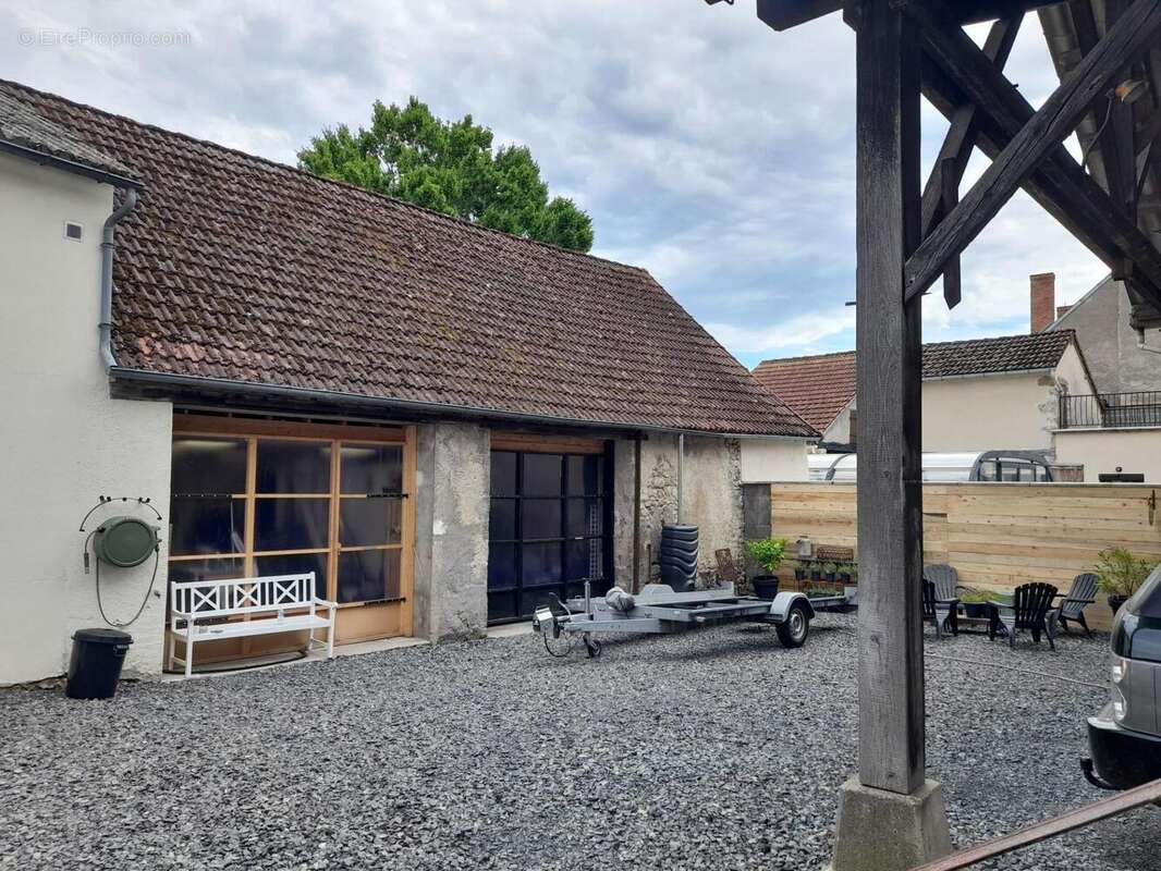 Photo 4 - Maison à SAINT-GERAND-LE-PUY
