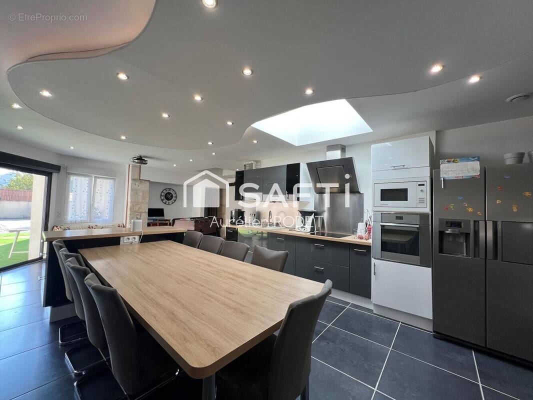 Photo 1 - Maison à LE POINCONNET