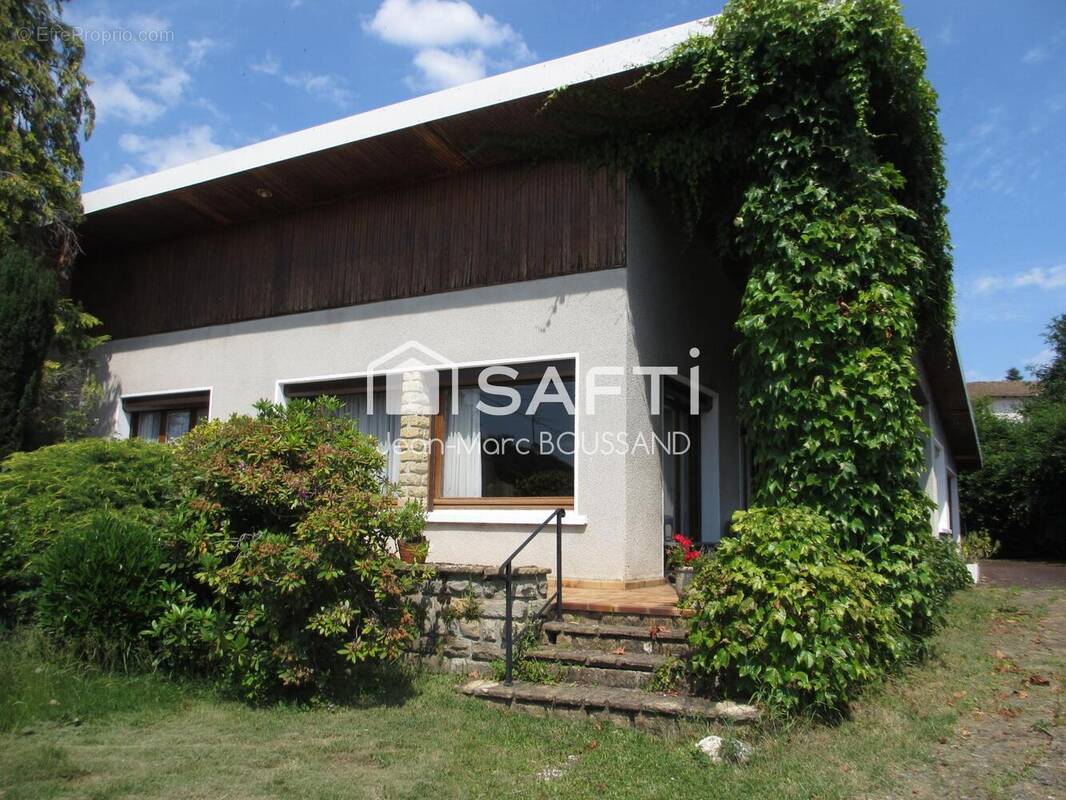 Photo 1 - Maison à CHAUFFAILLES